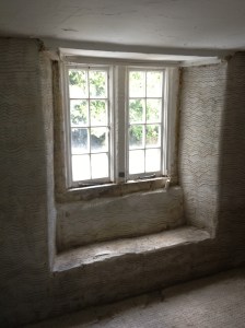 LIME PLASTERING WILTSHIRE, MARLBOROUGH, DEVIZES, LIME RE-POINTING, LIME PUTTY