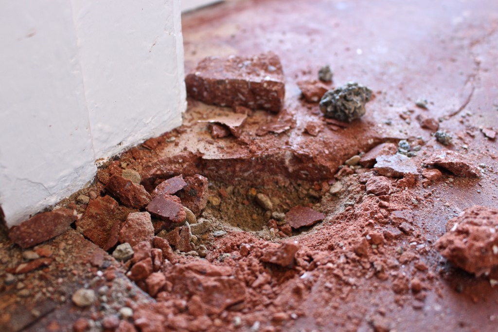 An interesting damp survey that involved magnesite&nbsp;flooring